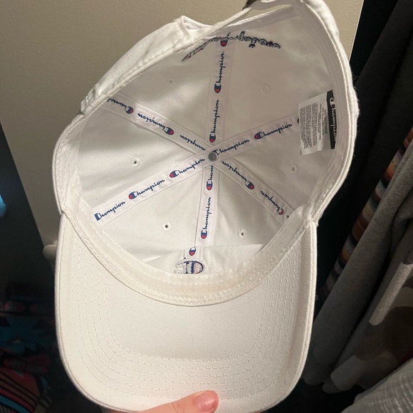 champion white hat - Picture 3 of 3